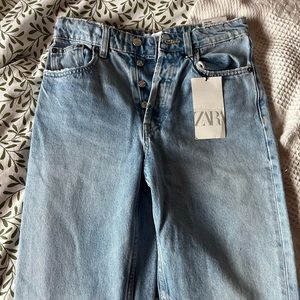 Zara straight leg Jean
